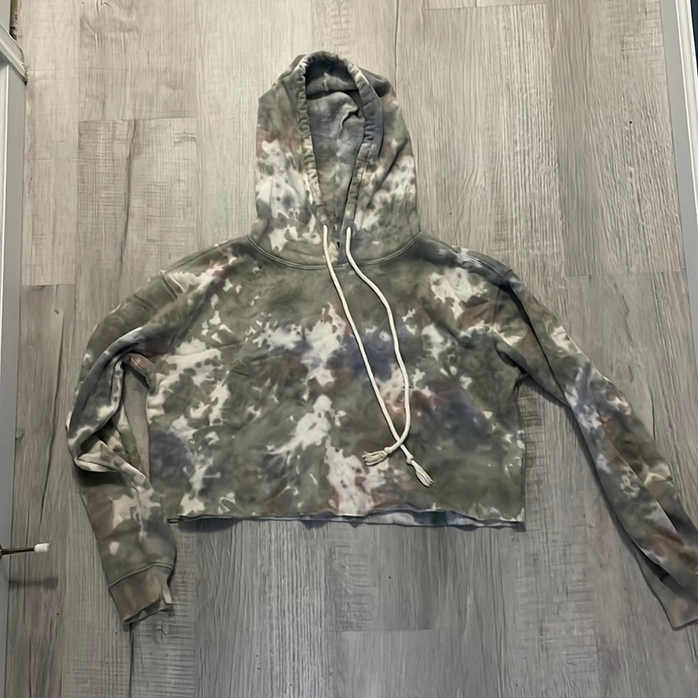 Cropped hoodie